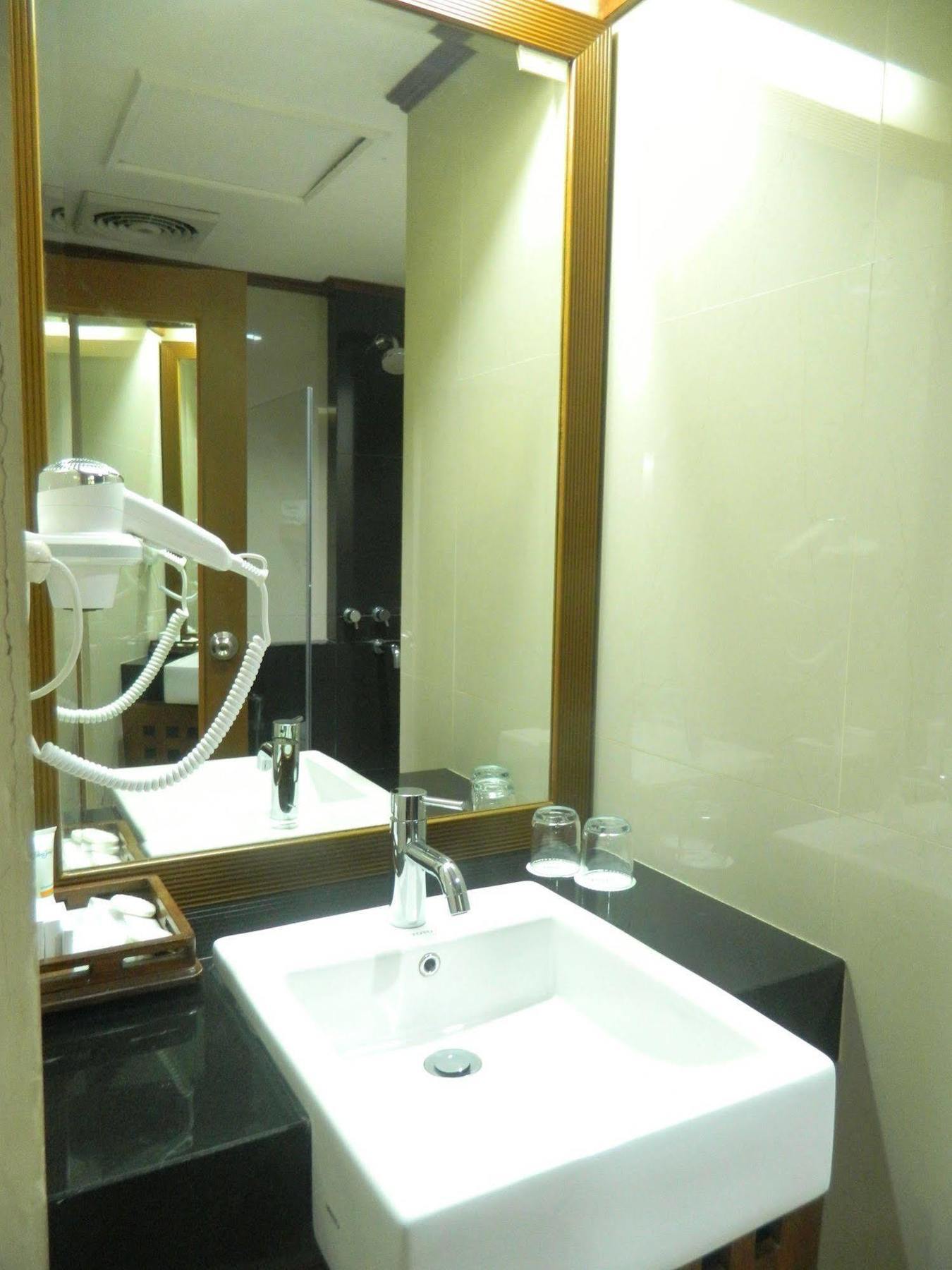 Patra Comfort Cakarta Dış mekan fotoğraf
